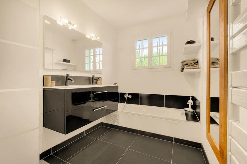 Maison - 186 m² - 5 pièces