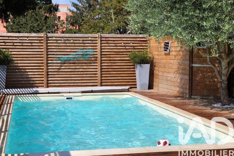 Maison - 146 m² - 7 pièces