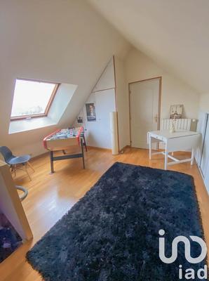 Maison - 219 m² - 8 pièces