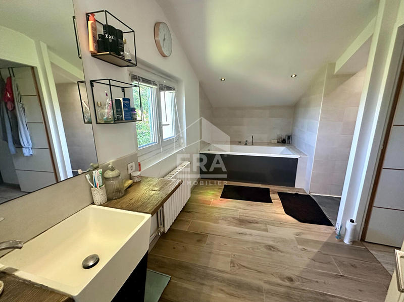 Maison - 156 m² - 5 pièces