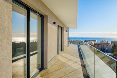 Appartement - 152 m² - 4 pièces