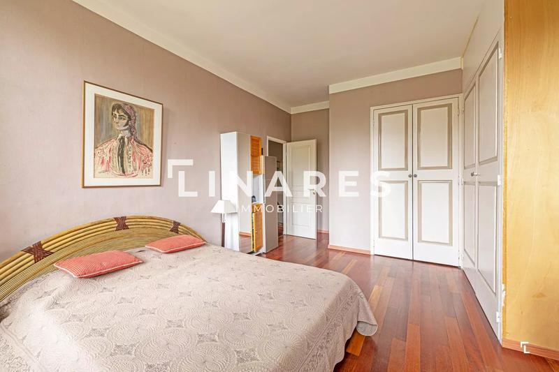 Bastide - 280 m² - 7 pièces