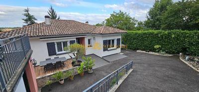 Maison - 96 m² - 4 pièces