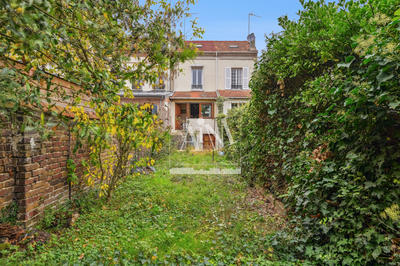 Maison - 80 m² - 5 pièces