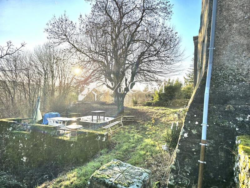 Maison de village - 95 m² - 5 pièces