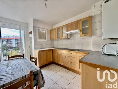 Appartement - 99 m² - 5 pièces
