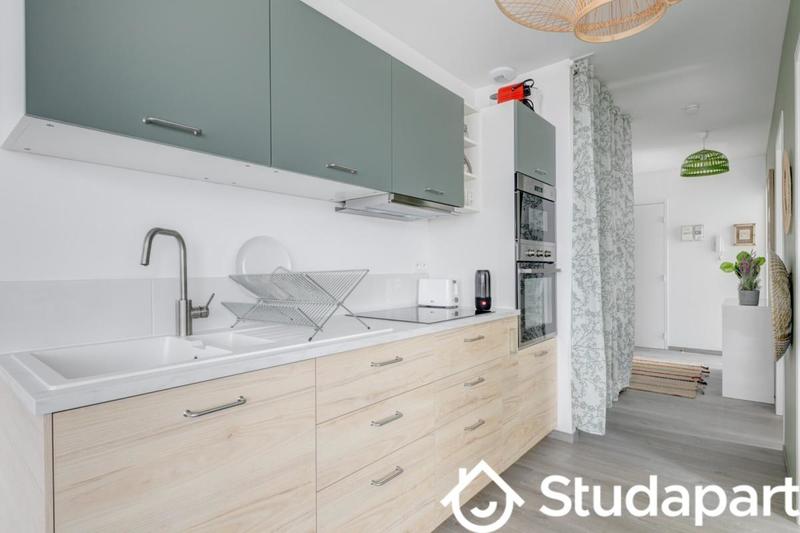 Chambre - 10 m² - 1 pièce