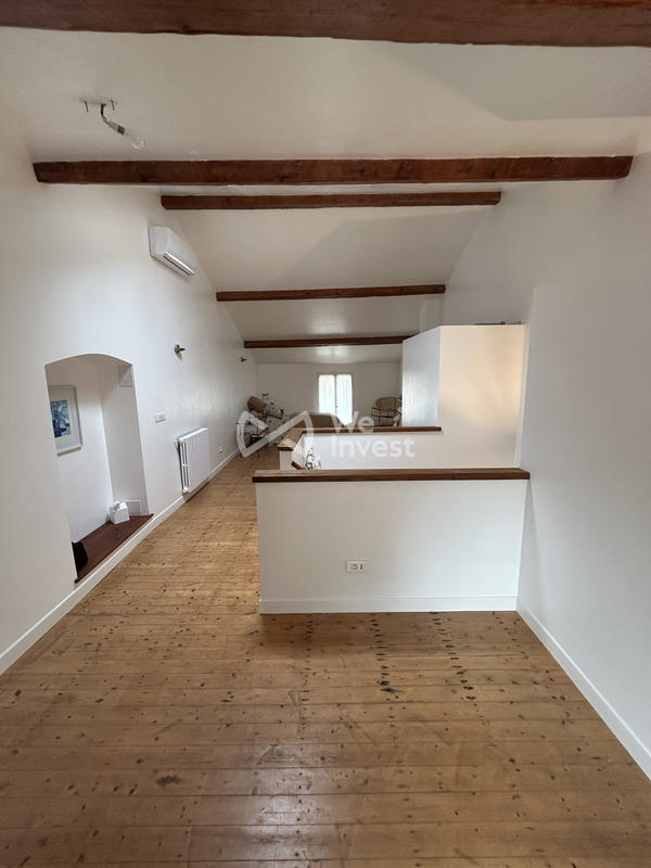 Maison - 185 m² - 10 pièces