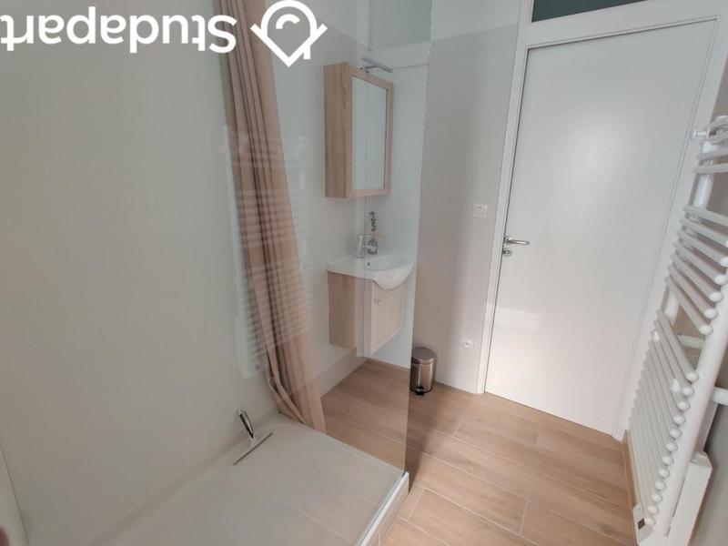 Maison - 140 m² - 7 pièces