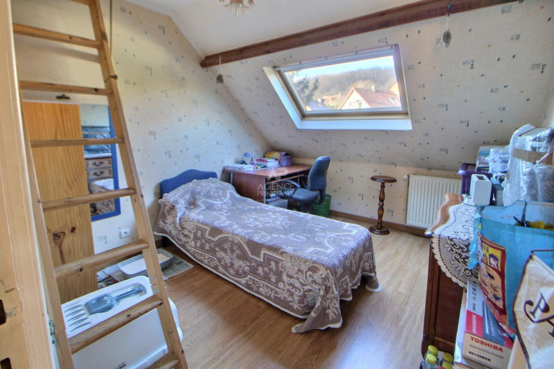 Maison - 139 m² - 7 pièces