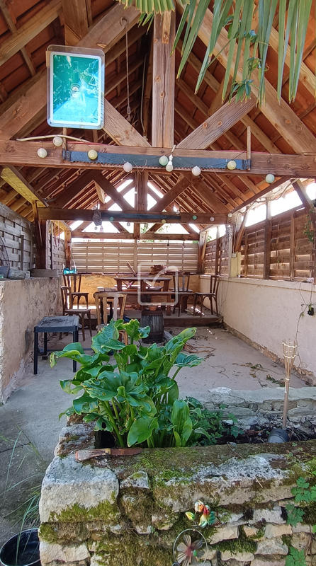 Maison - 172 m² - 7 pièces