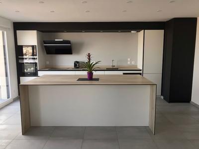 Appartement - 105 m² - 5 pièces