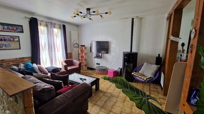 Maison - 156 m² - 8 pièces