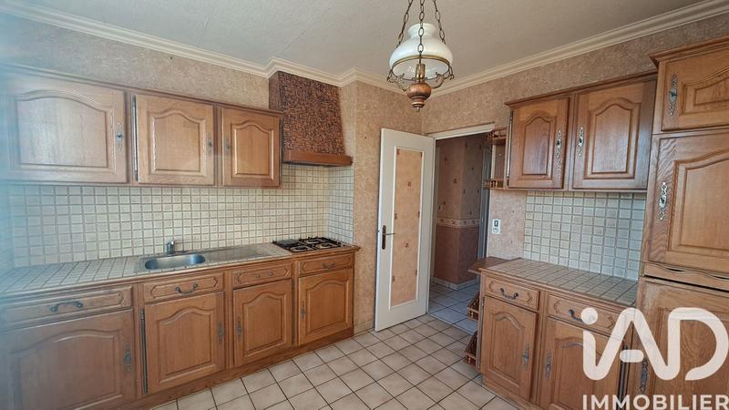 Maison - 122 m² - 5 pièces