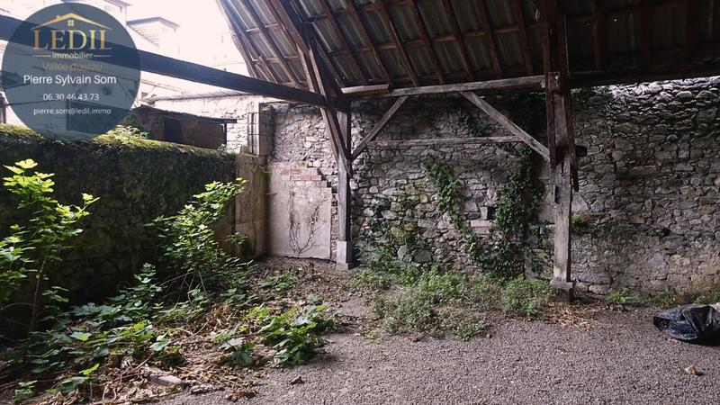 Immeuble - 261 m² - 7 pièces