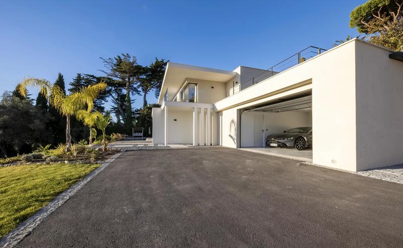 Villa - 220 m² - 6 pièces