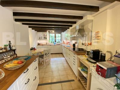 Maison en pierre - 225 m² - 6 pièces