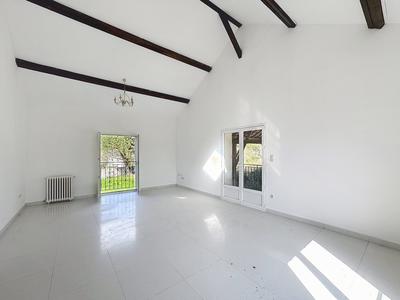 Maison ancienne - 327 m² - 10 pièces