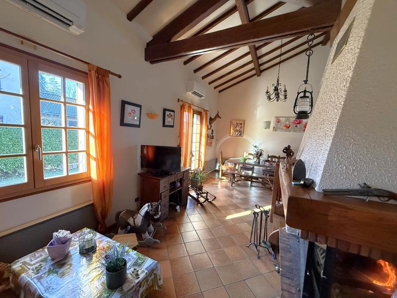 Maison - 107 m² - 5 pièces