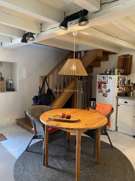 Maison - 213 m² - 7 pièces