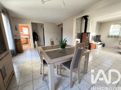 Maison - 121 m² - 4 pièces