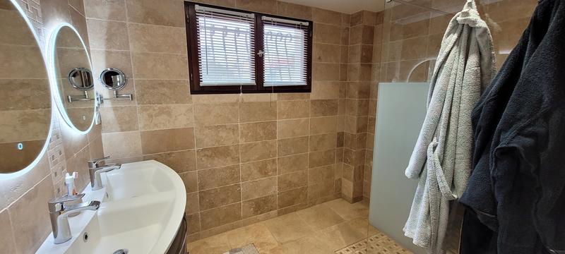 Villa - 170 m² - 6 pièces