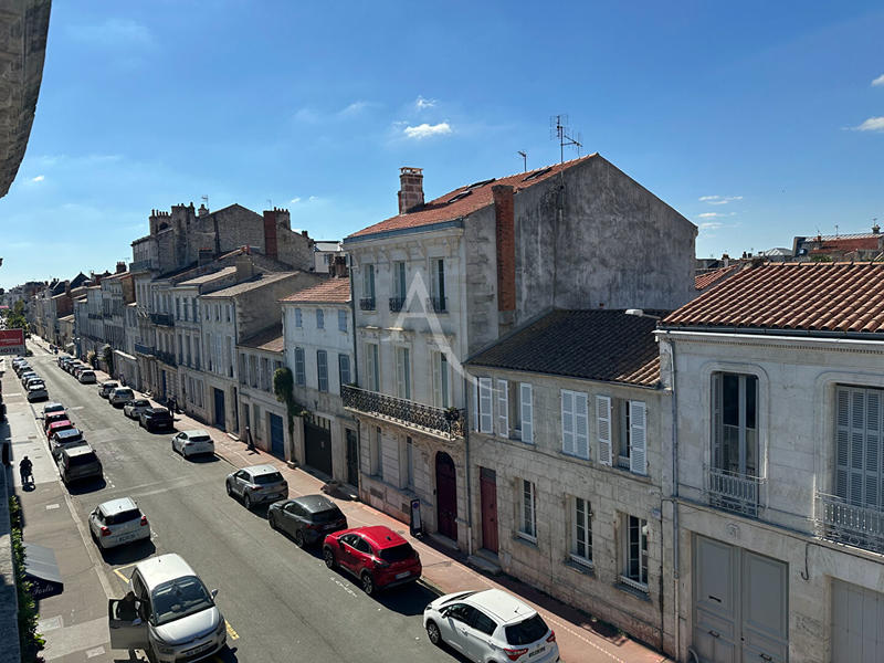 Appartement - 79 m² - 3 pièces