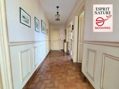 Maison - 180 m² - 7 pièces