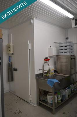 Local commercial - 83 m² - 3 pièces