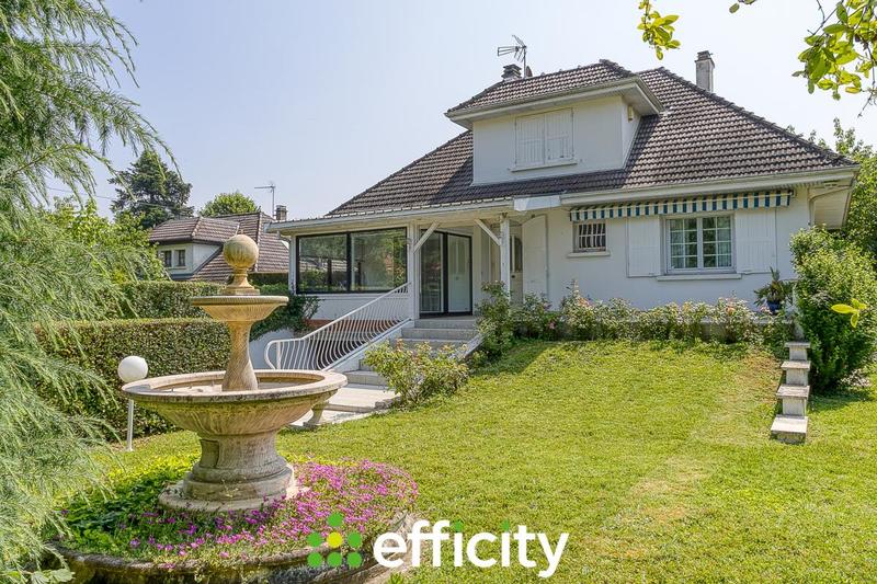 Maison - 175 m² - 7 pièces