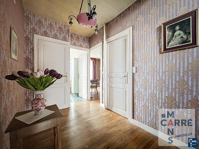 Maison - 200 m² - 6 pièces