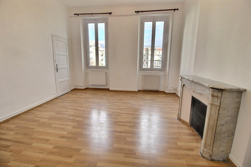 Appartement - 185 m² - 7 pièces