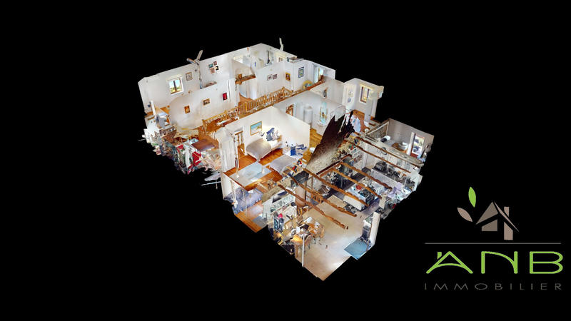 Maison - 240 m² - 13 pièces