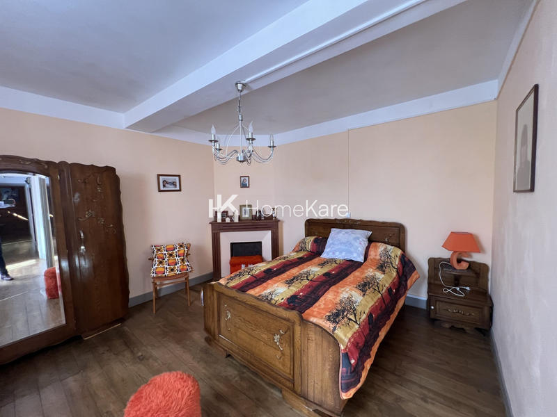 Maison - 200 m² - 10 pièces