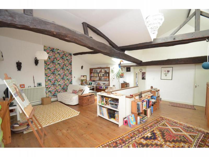 Maison - 321 m² - 8 pièces