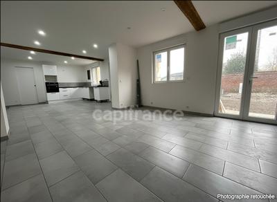 Maison - 105 m² - 5 pièces
