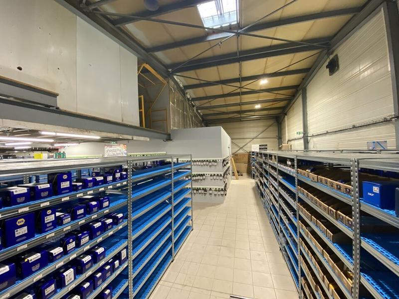 Local d'activité / Entrepôt - 800 m²