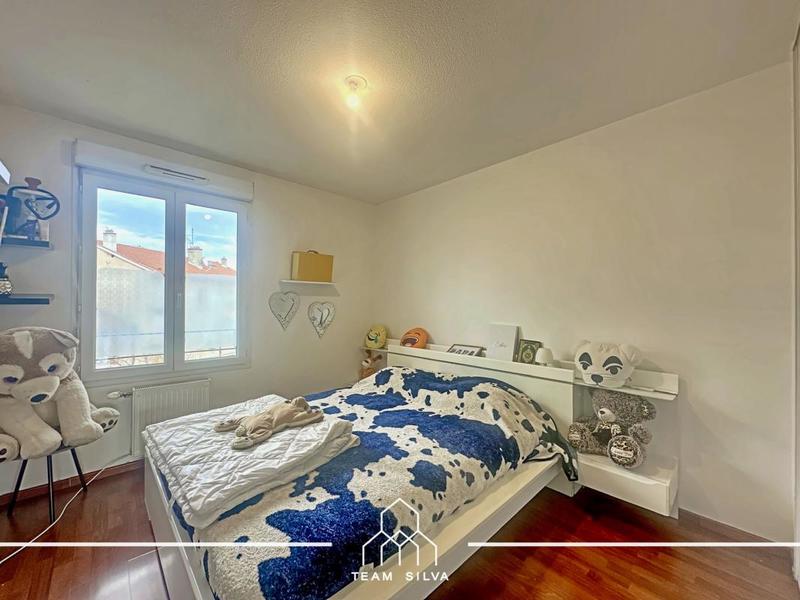 Appartement - 84 m² - 4 pièces