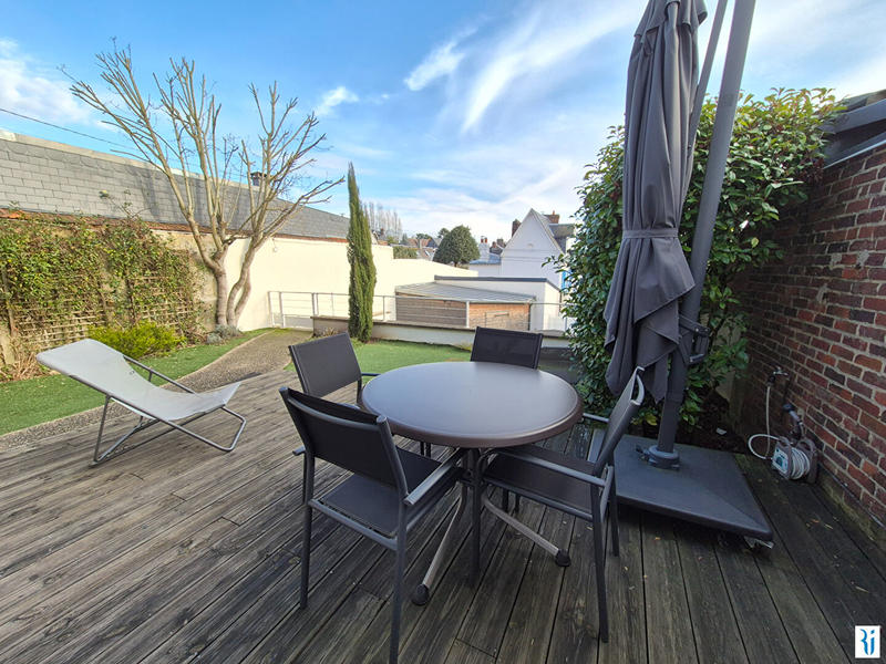 Maison - 85 m² - 4 pièces