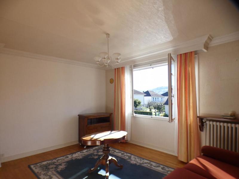 Maison - 80 m² - 5 pièces