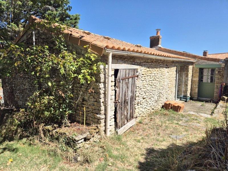 Maison - 92 m² - 5 pièces