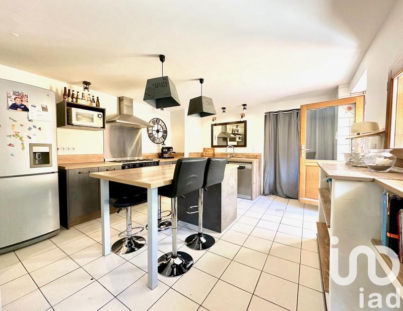 Maison - 300 m² - 10 pièces