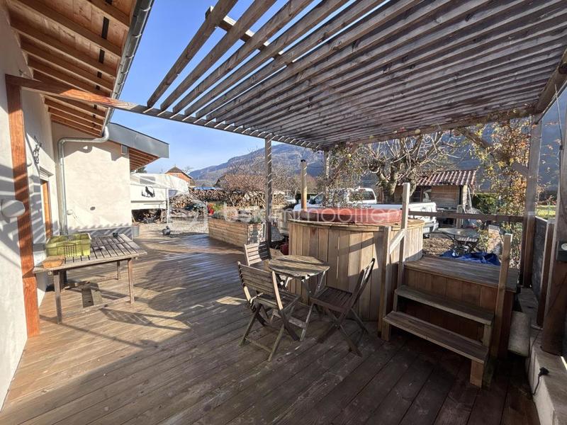 Maison - 87 m² - 3 pièces