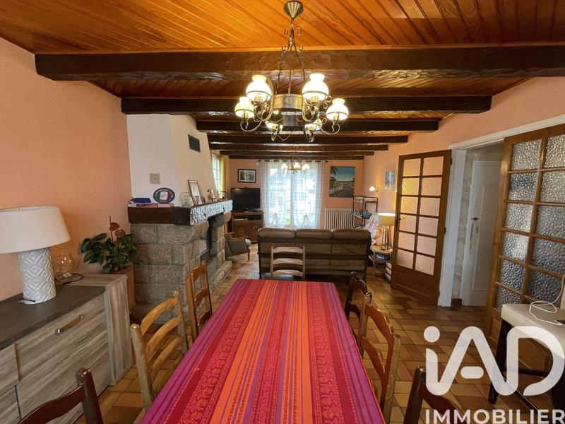 Maison - 139 m² - 7 pièces