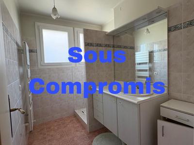 Appartement - 84 m² - 4 pièces