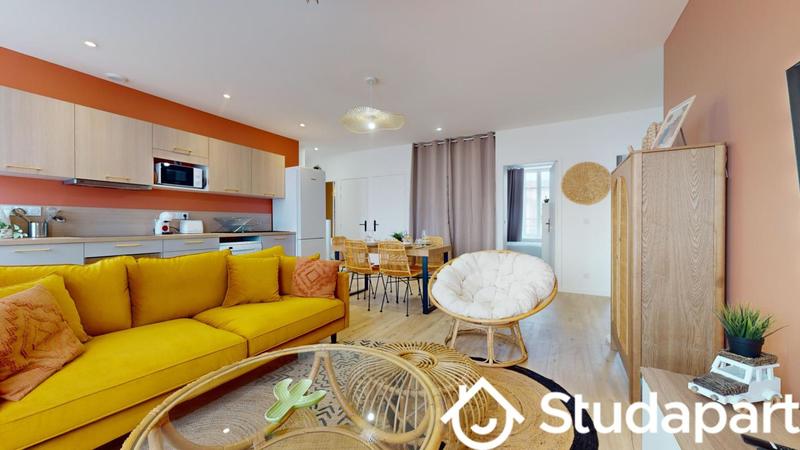 Chambre - 11 m² - 1 pièce