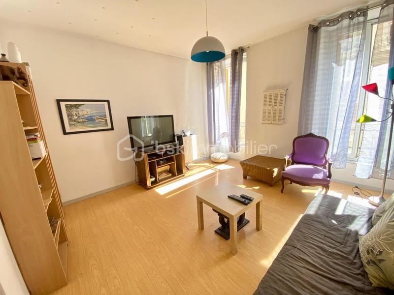 Appartement - 85 m² - 4 pièces