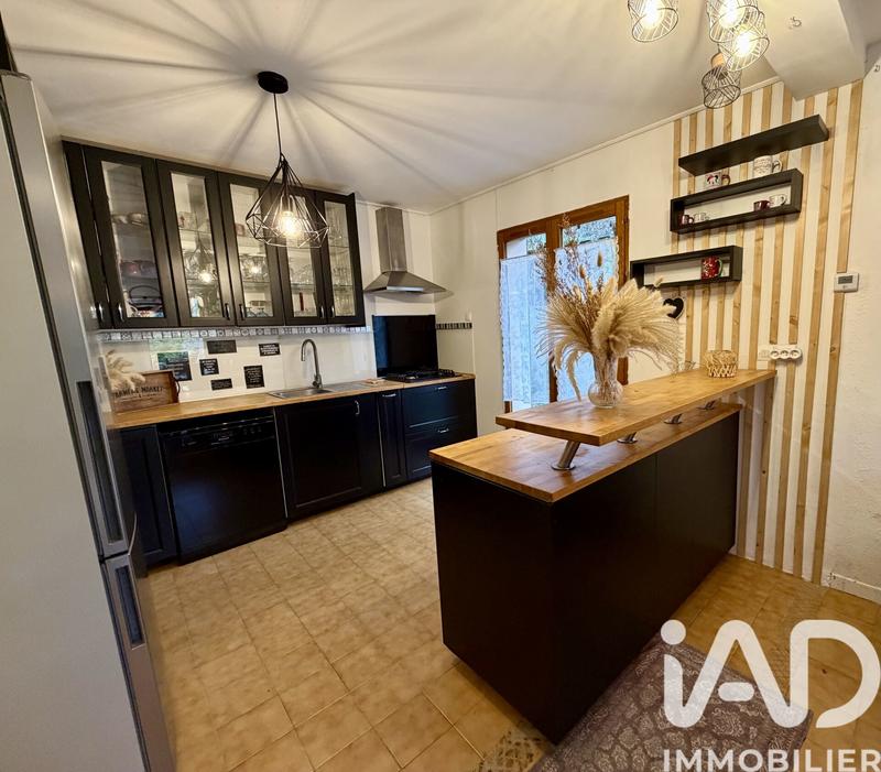 Maison - 82 m² - 4 pièces