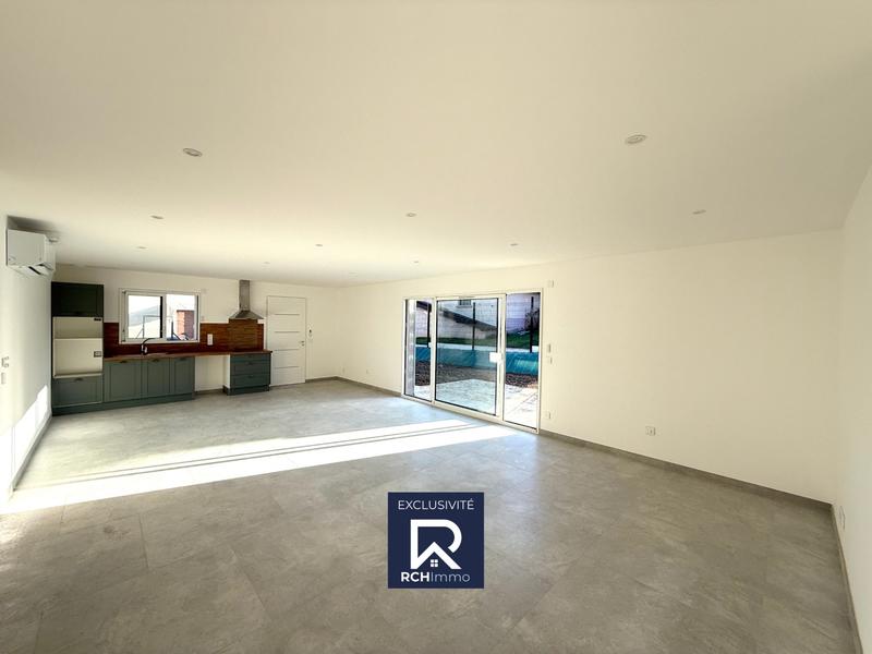 Maison - 99 m² - 4 pièces