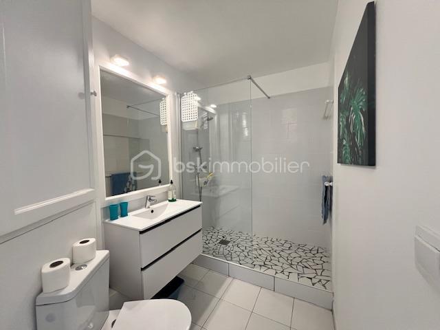 Studio - 38 m² - 1 pièce